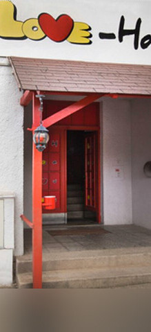 laufhaus-love-haus-68dc1266468750-26440039-68dc12664cf35445328258